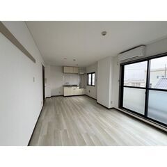 初期費用8万円パック⭐️敷・礼・仲0円⭐️フリーレント⭐️鹿沼駅⭐️駐車場1台無料（敷地外2台目あり税込4,400円）！ − 栃木県