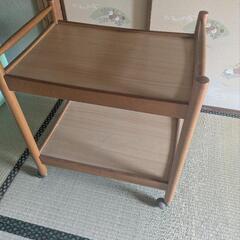 木製キッチンワゴンの画像