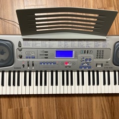 電子ピアノ