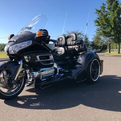 ホンダ ゴールドウィング GL1800トライクの画像