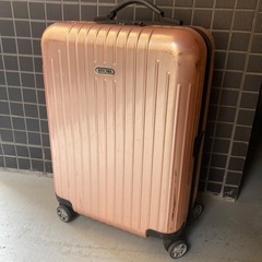 高級RIMOWAスーツケース🔴車輪もスムーズ
