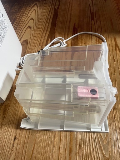 売却御礼　【中古】美品　2019年製　SHARP 冷風衣類乾燥除湿機　CM-J100-W