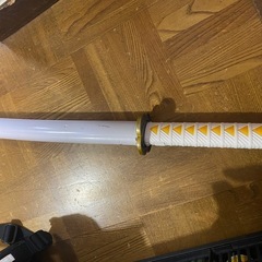 鬼滅の刃　剣　善逸