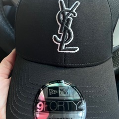 Saint Laurent ×New ERAコラボ キャップ ブラック 帽子 黒 サンローラン×ニューエラ キャップ の画像