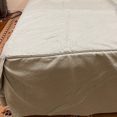 ダブルベッドカバー　濃いめのモスグリーン