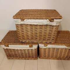 ★籐のかご×3個★の画像