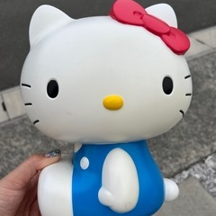 キティちゃん　貯金箱