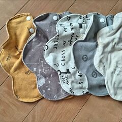 スタイ４枚とオマケ１枚の画像