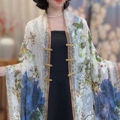 シルクのカーディガン