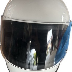 ヘルメットの画像