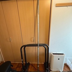 【取引中】バーベルシャフト　200cm プレート20キロ&10キロの画像