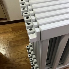 【値下げ中】リッチェル　ベビーサークル　パーテーションの画像