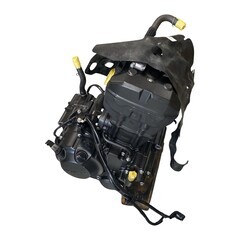 HONDA CB250R エンジン ホンダ [M-250514-1]