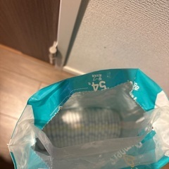 パンパース　L テープタイプ　２７枚の画像