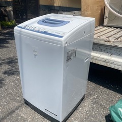 北九州市内配送無料　保証付き 日立　NW-T74-A　ヤマダ電機オリジナルモデル　全自動洗濯機　「白い約束」（洗濯7.0kg）　ブルーの画像