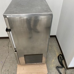 業務用製氷機　ホシザキ1M-35L.-1型の画像