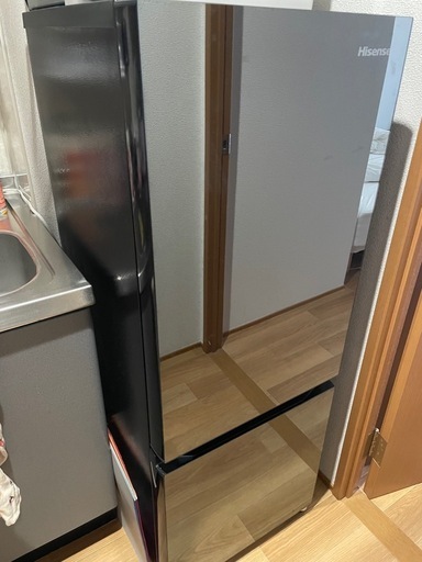 【再掲】冷蔵庫　使用1年未満　2024年製
美品(値段要相談