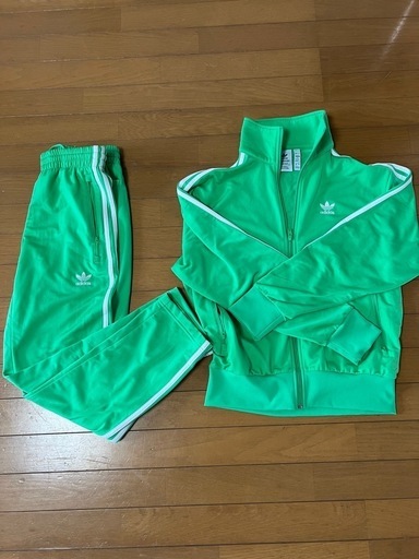 通販 adidasジャージ上下セット ( yu) 沖縄のキッズ用品《その他》の ウォーキング・ランニングウェア