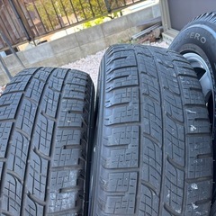 カイエン　トゥアレグ　18インチ　255/60R18 ピレリ　バリ山　4本　サマータイヤ　夏タイヤ
の画像