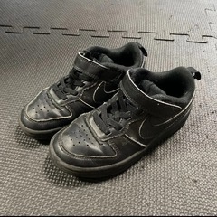NIKE キッズスニーカー ブラック
