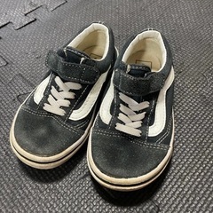 VANS キッズ スニーカー ブラック マジックテープ