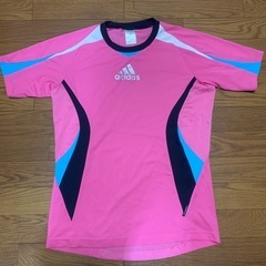メンズ？　adidas