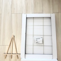 【1回使用のみ】IKEAミールへーデン 100均イーゼルの画像