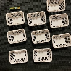 ミニチュア　買い物カゴ