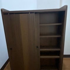 トイレ収納棚の画像