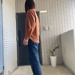 ⭕️茶色ブラウスの画像
