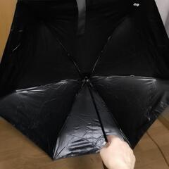 コンパクトサイズ晴雨兼用の折り畳み傘の画像