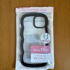 iPhone15対応スマホケース（セリア）
