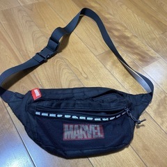 マーベルmarvel 　ショルダーバッグの画像