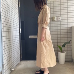 ⭕️ベージュワンピースの画像