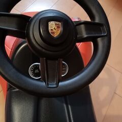 ポルシェ　子ども用　自動車の画像