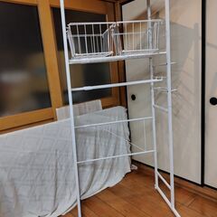 世田谷区近辺配送可能　美品　タンスのゲン ランドリーラック 幅6...