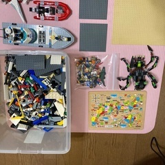 知育パズル・レゴブロック・中古です。