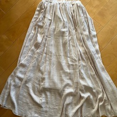 （予約済み）アイボリーロングスカート 