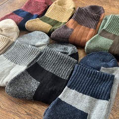 【未使用】靴下 メンズ スポーツ ソックス 防寒 消臭 8足セット 吸汗 綿 極厚裏パイルの画像