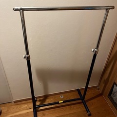 ハンガーラック