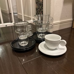 ネスプレッソ用のカップ&ソーサー