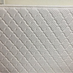 セミダブル　マットレス　値下げ可能　