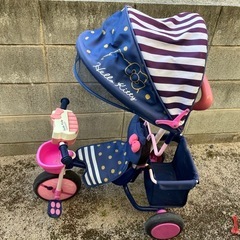 キティちゃんの三輪車