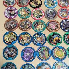 【まとめ売り】BANDAI バンダイ 妖怪ウォッチ 妖怪メダル メダルケース付き 大量の画像
