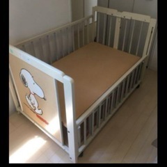 スヌーピー　ベビーベッド　収納棚　２way