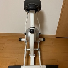 乗馬ストレッチ　健康器具の画像