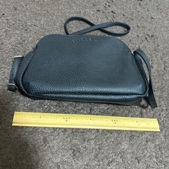 ショルダーバック黒