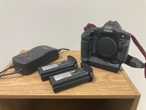 CANON EOS 80D / EF-S18-135 IS USMレンズキット（ガイド本