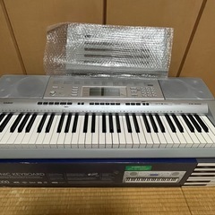 電子ピアノ　カシオ　CTK-4000