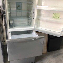NO B187 ?福岡市内配送設置無料✨?TOSHIBA 東芝 3ドア 冷蔵庫 GR-34ZW